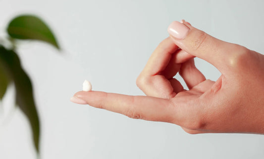 przetłuszczający się makijaż